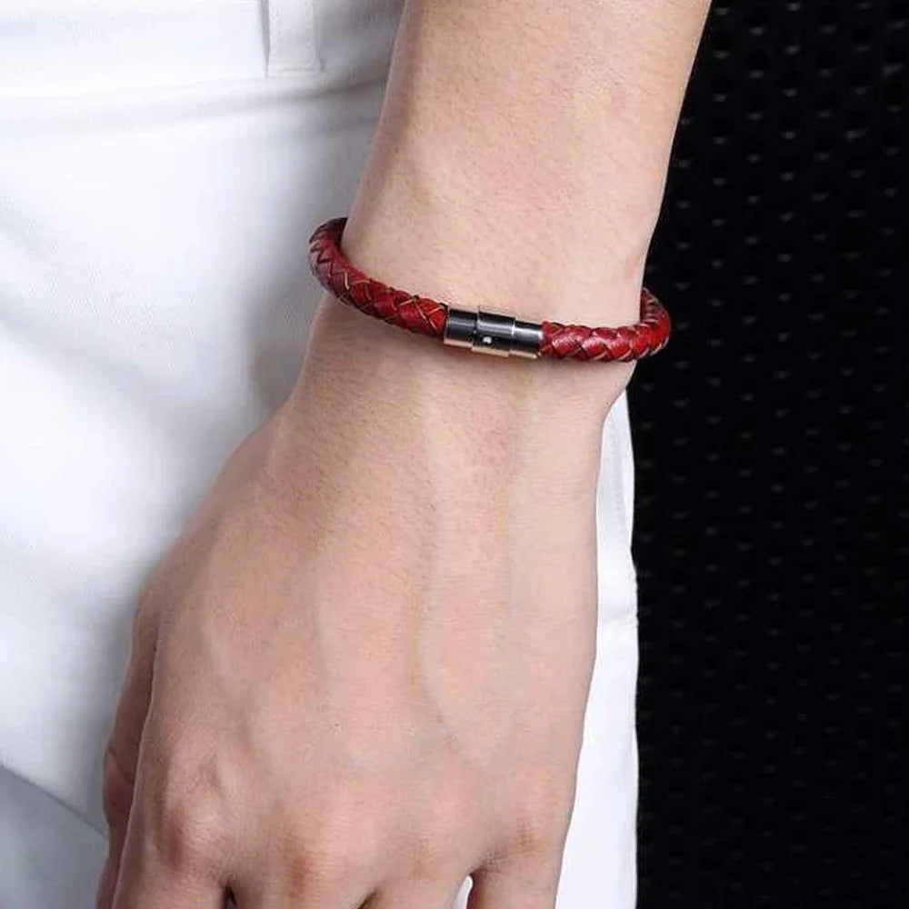 Geflochtenes Herren Lederarmband als Premium Accessoire