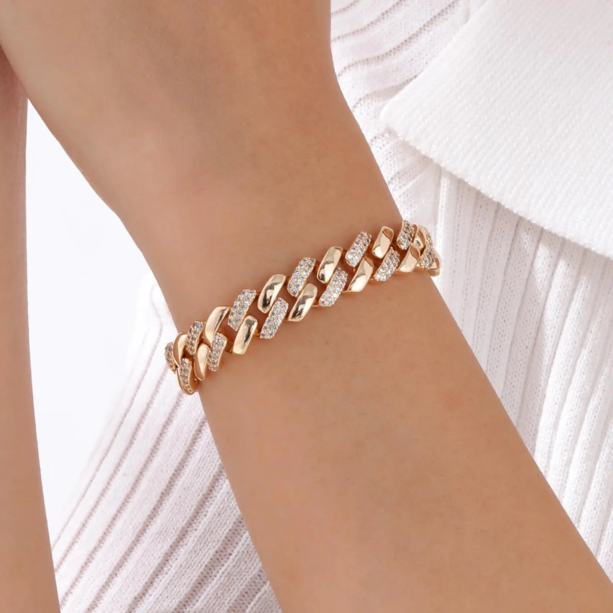 Ramitos Statement-Armband - Gold & Silber Looks